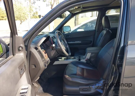 2008 Ford Escape Xlt из США, поврежденный, VIN 1FMCU03148KA05655